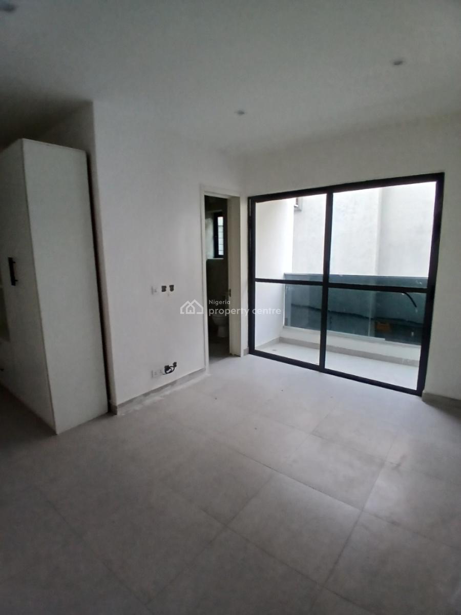 3 Bedroom En-suite Serviced Flat with 24/7 Power Supply, Fitted Kitche, Ikate, Lekki, Lagos, Flat / Apartment for Rent