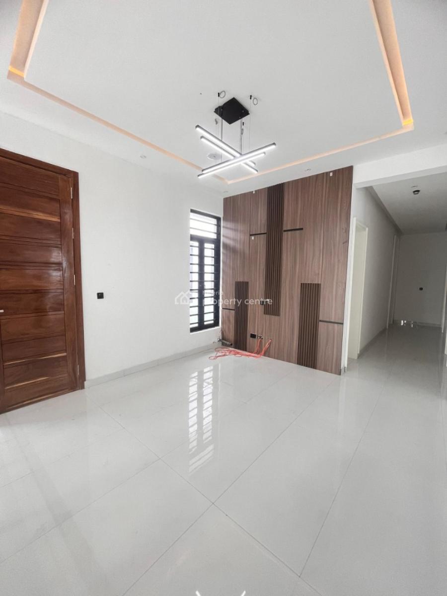 Elegant 5bedroom Duplex with a Bq, Located in a Well Secured Estate and Has Lots of Greenery, Ikota, Lekki, Lagos, Detached Duplex for Sale