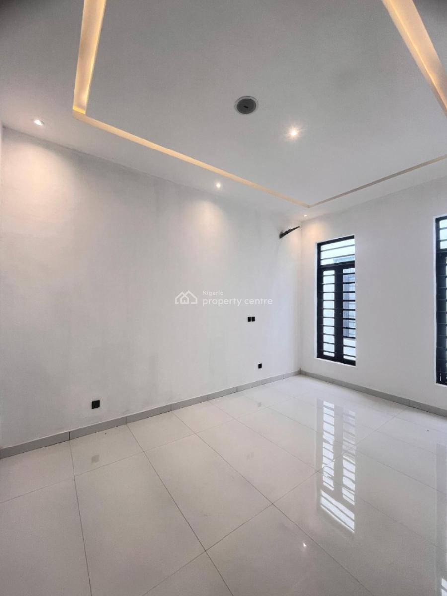 Elegant 5bedroom Duplex with a Bq, Located in a Well Secured Estate and Has Lots of Greenery, Ikota, Lekki, Lagos, Detached Duplex for Sale