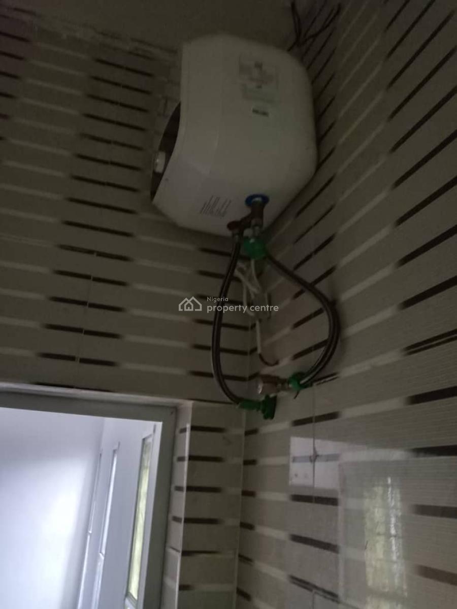 Standard  Mini Flat in a Serene Environment, Shoprite Axis, Sangotedo, Ajah, Lagos, Mini Flat (room and Parlour) for Rent