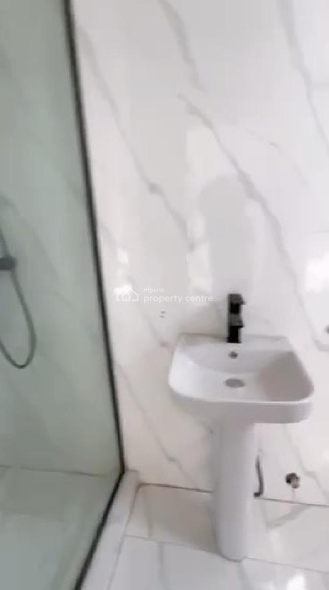 Newly Built Executive 3 Bedroom Apartment with Modern Facilities, Akoka, Yaba, Lagos, Flat / Apartment for Sale