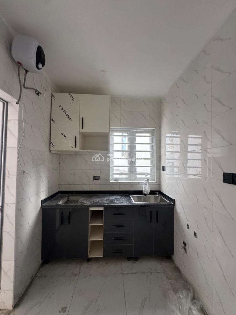 Newly Built 2 Bedroom Apartment, Newly Built 2 Bedroom Apartment, Ikate, Lekki, Lagos, Block of Flats for Sale
