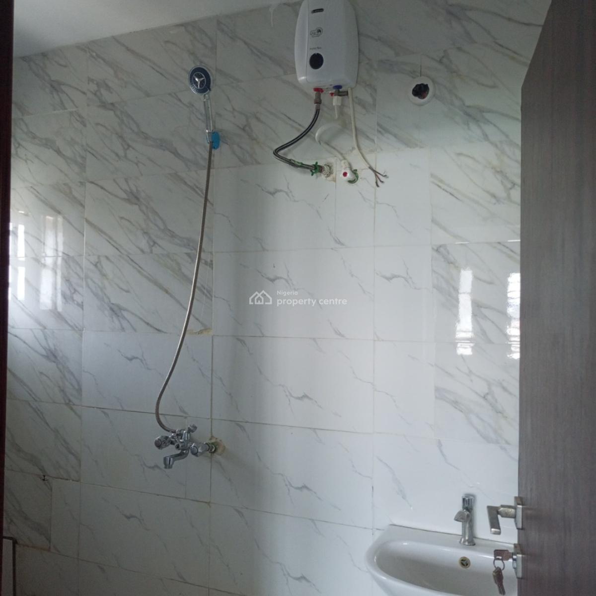 Standard and Spacious 2bedroom Apartment, Badore, Ajah, Lagos, Flat / Apartment for Rent