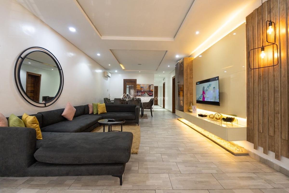 Well Furnished 3 Bedroom with Modern Features Avail From Today, Your Luxury Stay in Lekki. Comfort, Style, and Serenity All in One!, Lekki Phase 1, Lekki, Lagos, Flat / Apartment Short Let