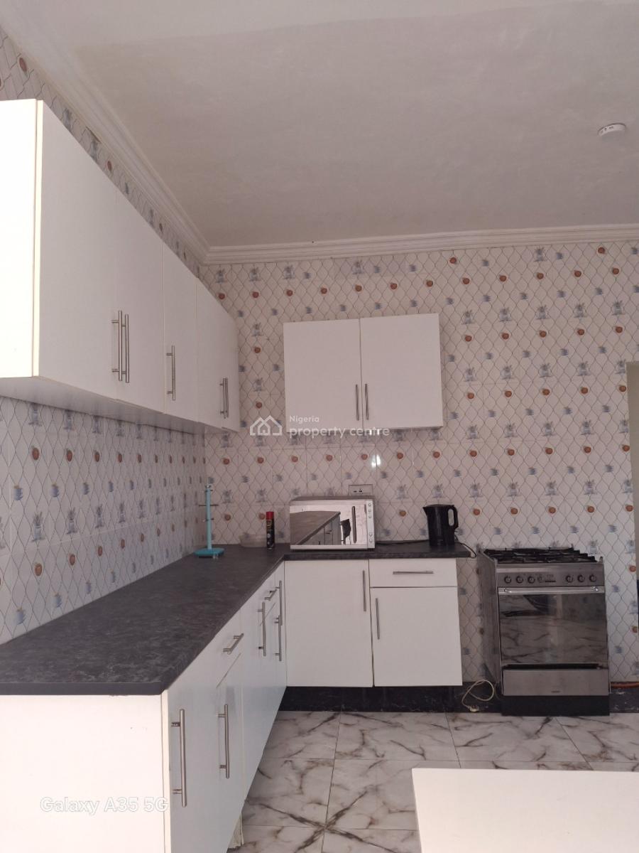 Fully Furnished 2 Bedroom Flat at Goodnews Estate Sangotedo Ajah, Goodnews Estate, Ajah, Lagos, Flat / Apartment for Rent