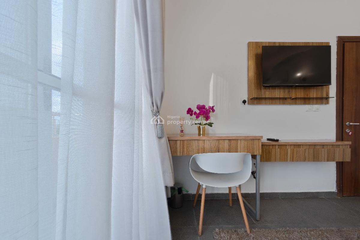 Exquisite 3 Bedroom Duplex with Self Compound Avail From Today., Luxury, Privacy, and Style.  Your Lekki Retreat Awaits!, Lekki Phase 1, Lekki, Lagos, Terraced Duplex Short Let