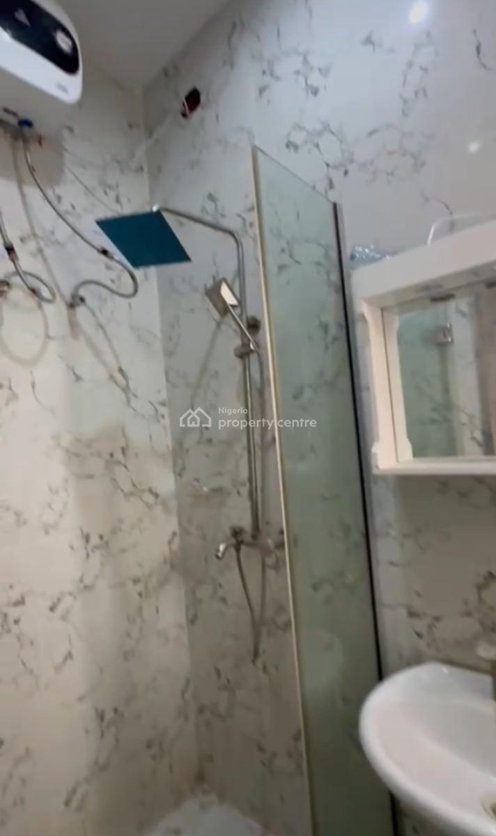 Shared Apartment, Van Daniel Estate, Orchid, Lekki, Lagos, Flat / Apartment for Rent