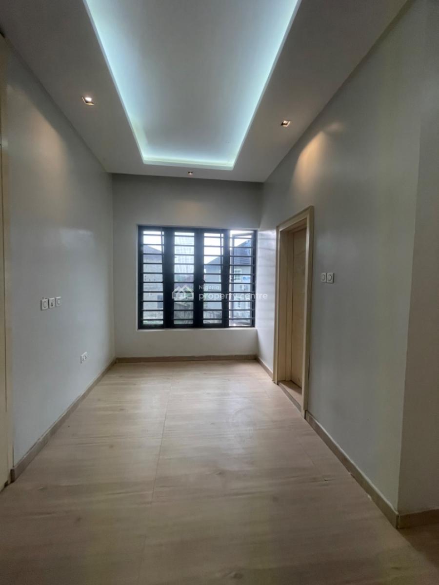 4 Bedroom House with a Large Bq, Gbagada, Gbagada, Lagos, Detached Duplex for Sale