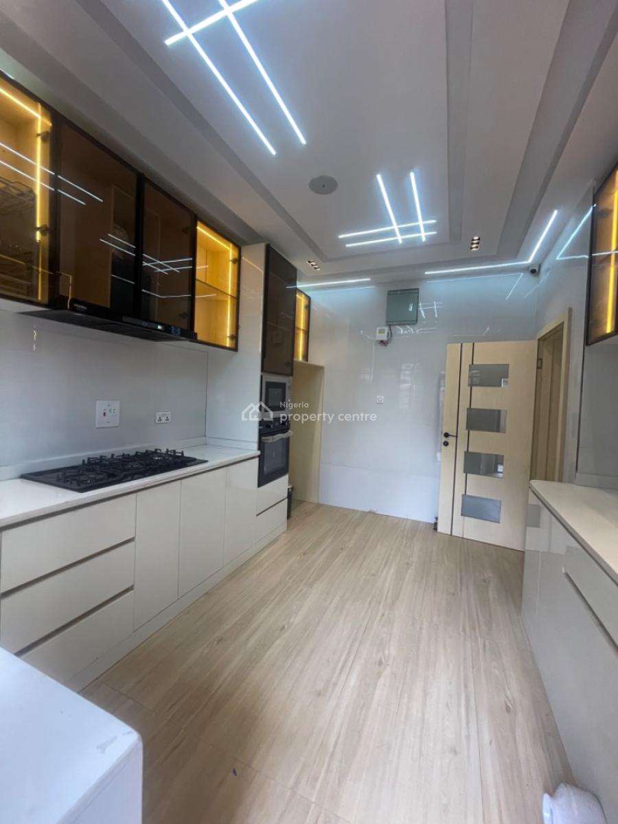 4 Bedroom House with a Large Bq, Gbagada, Gbagada, Lagos, Detached Duplex for Sale