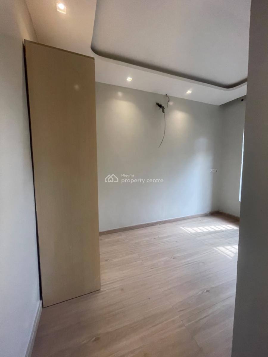 4 Bedroom House with a Large Bq, Gbagada, Gbagada, Lagos, Detached Duplex for Sale