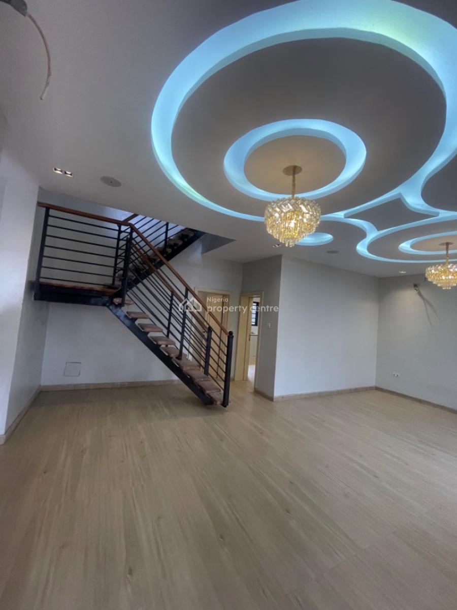 4 Bedroom House with a Large Bq, Gbagada, Gbagada, Lagos, Detached Duplex for Sale