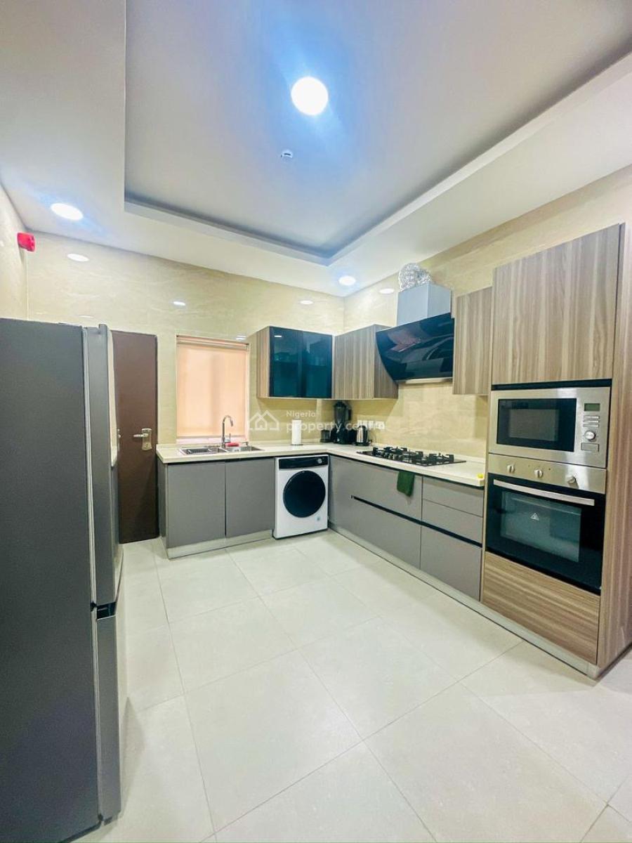Luxury 3-bedroom Apartment with Gym & Pool  Ikoyi., Live The Ikoyi Lifestyle. Where Exclusivity Meets Unrivaled Luxury., Ikoyi, Lagos, Flat / Apartment Short Let