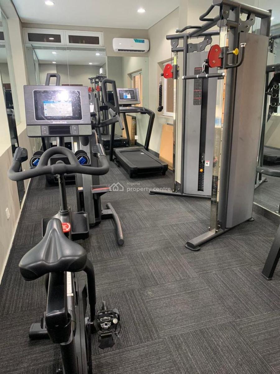Luxury 3-bedroom Apartment with Gym & Pool  Ikoyi., Live The Ikoyi Lifestyle. Where Exclusivity Meets Unrivaled Luxury., Ikoyi, Lagos, Flat / Apartment Short Let