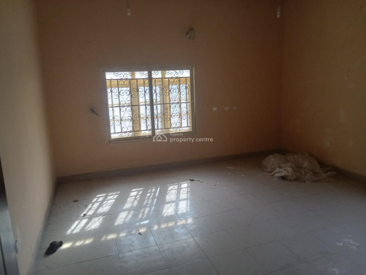 8 Bedroom Detached Duplex with 2 Unit One Bedroom Flat Boys Quarter, Private Developed Phase 1, Nigeria Army Housing Estate Kurudu Abuja Fc, Kurudu, Abuja, Detached Duplex for Sale