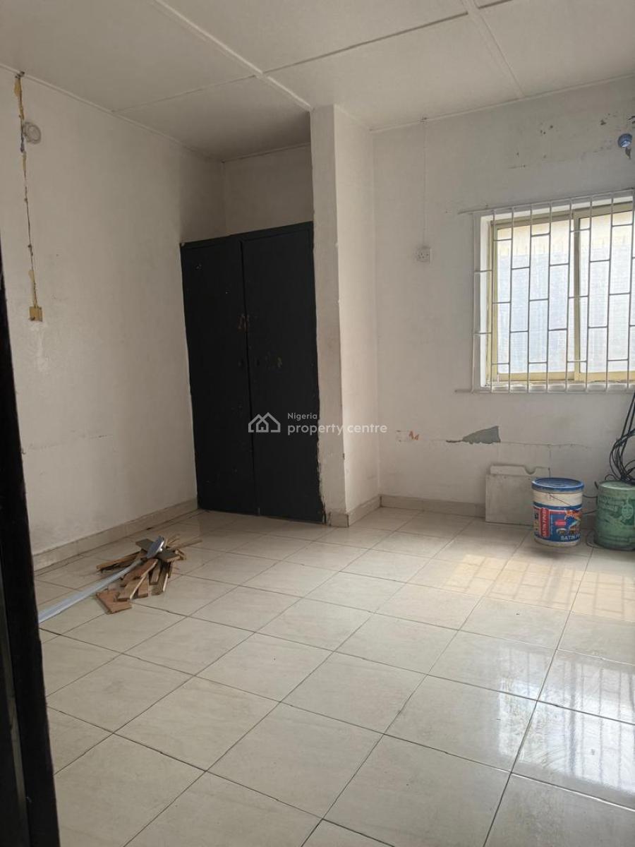 3 Bedroom  Bungalow, Self Compound, Omole Phase 2, Ikeja, Lagos, Detached Bungalow for Rent