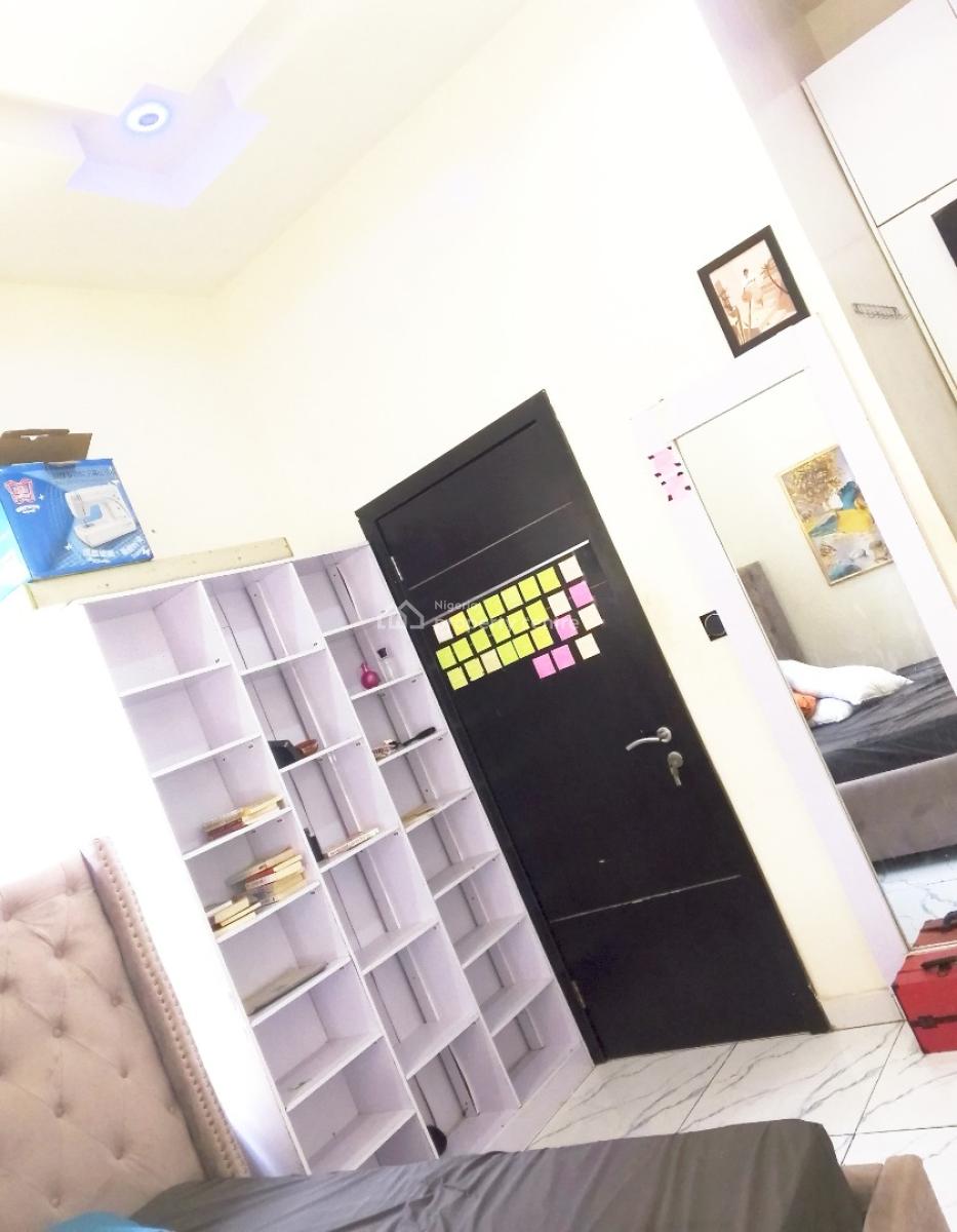 Nice and Standard Upstairs Self Con, Serene and Secure Estate Shoprite Road Osapa London Lekki, Osapa, Lekki, Lagos, Self Contain (single Rooms) for Rent