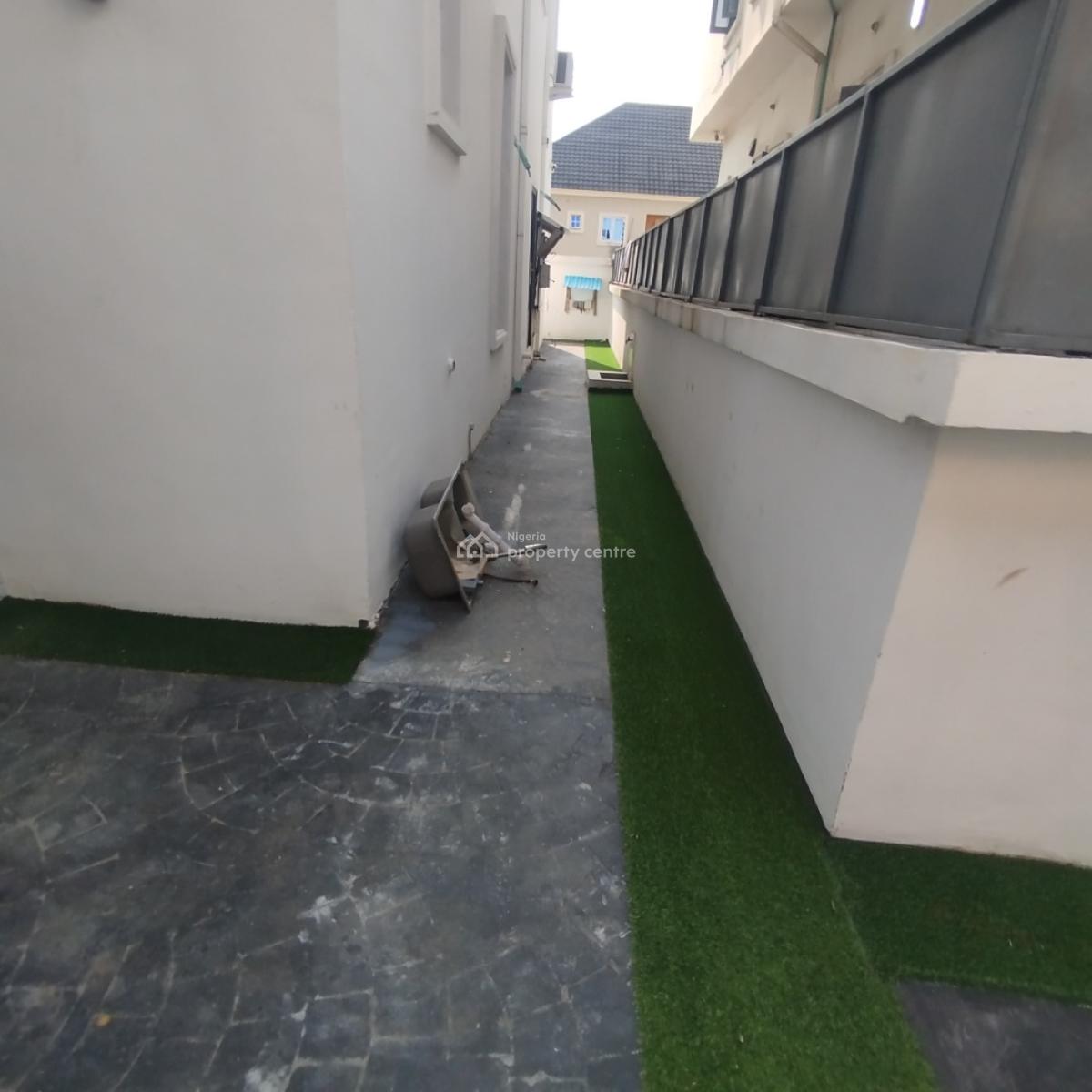 Luxury Furnished 5 Bedroom Fully Detached Duplex with Bq, Ologolo, Ologolo, Lekki, Lagos, Detached Duplex for Rent