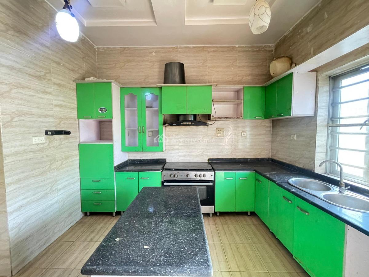 Nice and Spacious Semi Detached 4 Bedroom with Bq in a Secured Estate, Ogidan Sangotedo, Sangotedo, Ajah, Lagos, Flat / Apartment for Rent