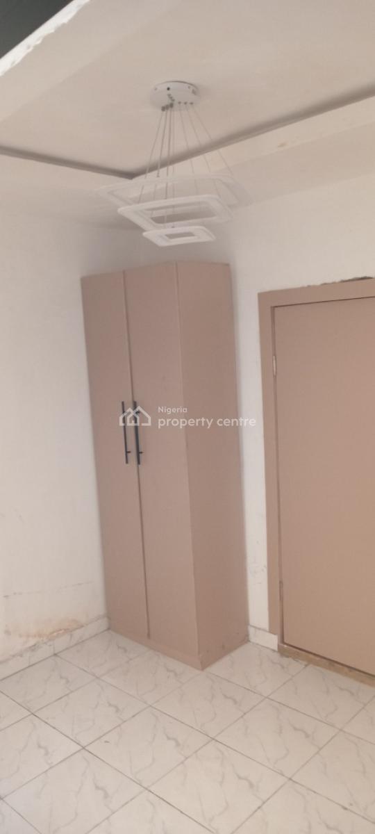 Fully Furnished Roomself Contain Available with Mordern Features Pop, Alapere, Alapere, Ketu, Lagos, Self Contain (single Rooms) for Rent