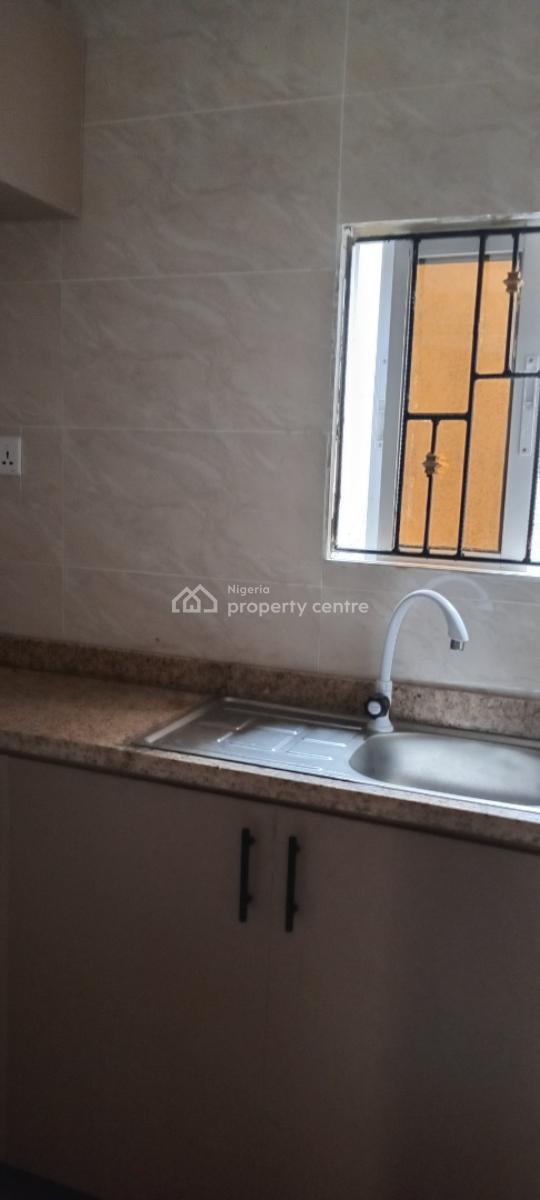 Fully Furnished Roomself Contain Available with Mordern Features Pop, Alapere, Alapere, Ketu, Lagos, Self Contain (single Rooms) for Rent