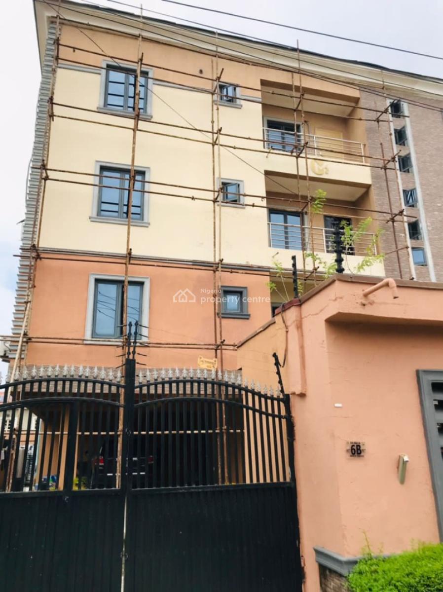 3 Bedroom Apartment with Boys Quarter, Lekki Phase 1, Lekki, Lagos, Flat / Apartment for Rent