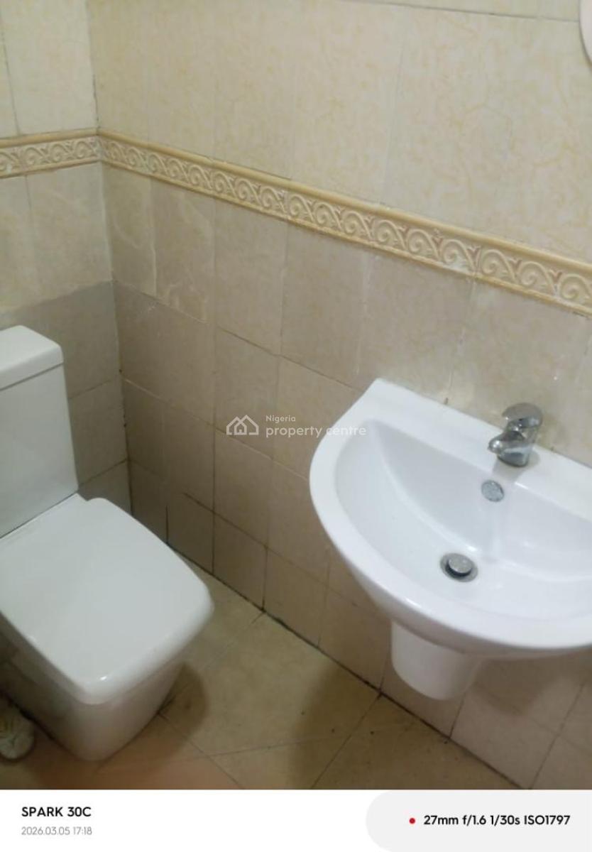 3 Bedroom Apartment with Boys Quarter, Lekki Phase 1, Lekki, Lagos, Flat / Apartment for Rent