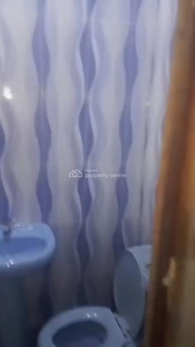 Spacious 3 Bedroom Apartment (ensuite), Ogba, Off College Road, Ogba, Ikeja, Lagos, Flat / Apartment for Rent