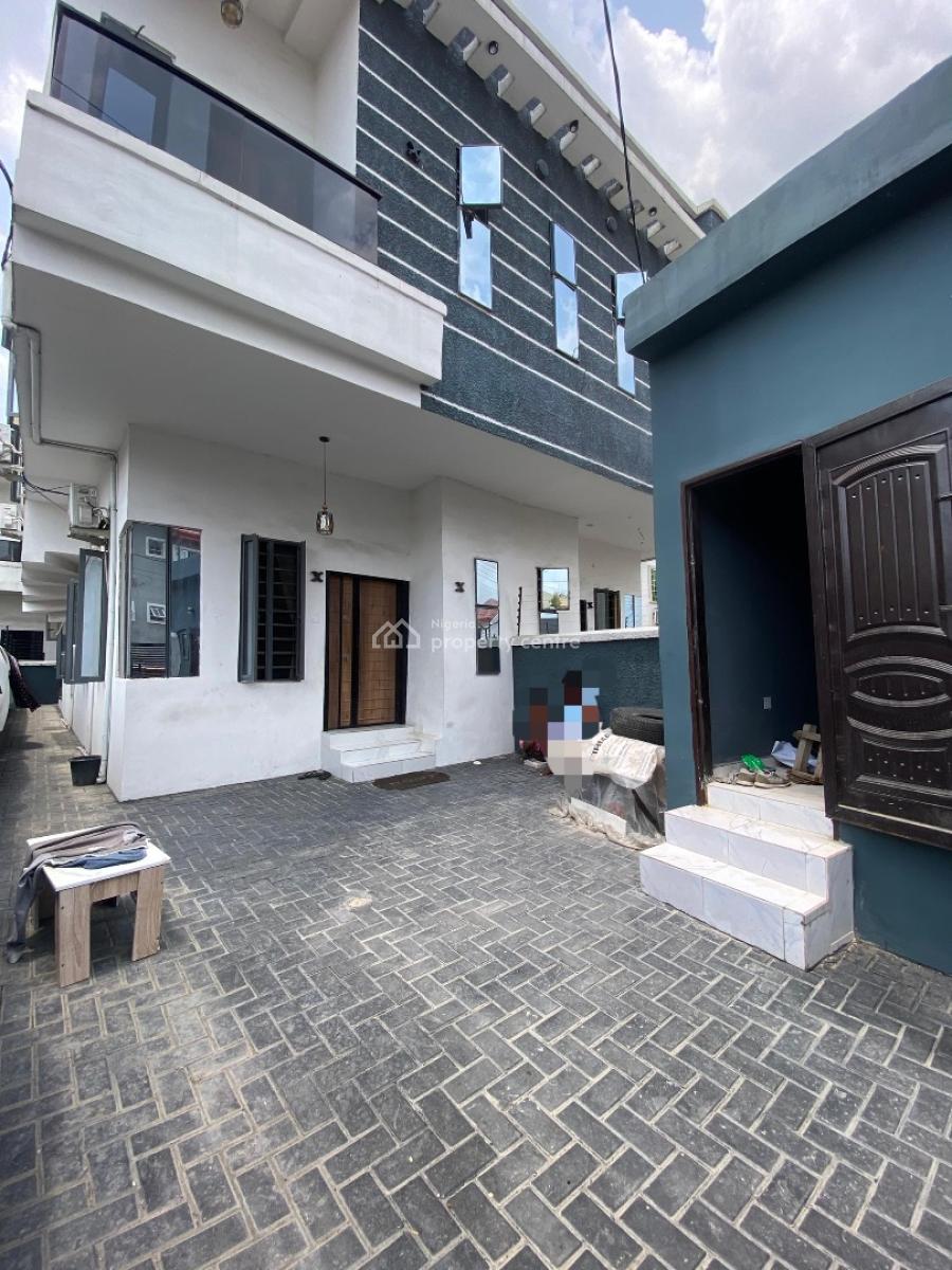 Grab Thís Offer of 4bedroom Semidetached Duplex in a Secure Estate, Secure Estate at Skymall, Sangotedo, Ajah, Lagos, Semi-detached Duplex for Sale