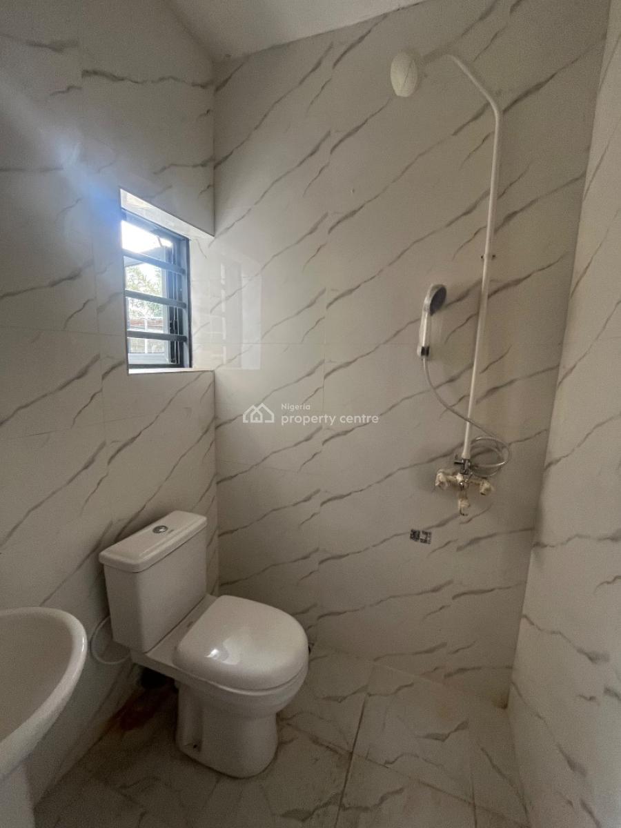 2bedroom Flat, Olive Garden Estate, Ogombo, Ajah, Lagos, Flat / Apartment for Rent