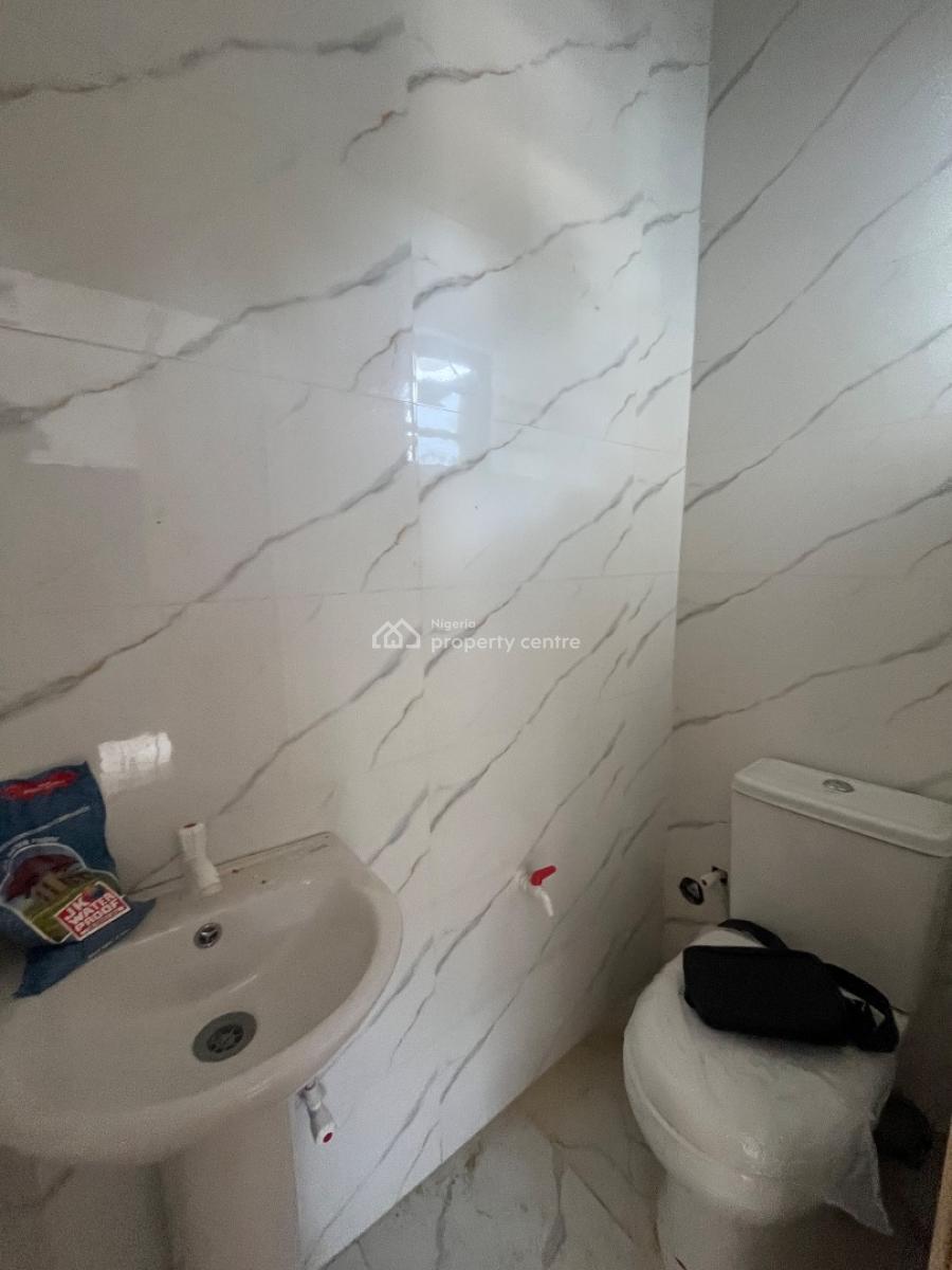 2bedroom Flat, Olive Garden Estate, Ogombo, Ajah, Lagos, Flat / Apartment for Rent