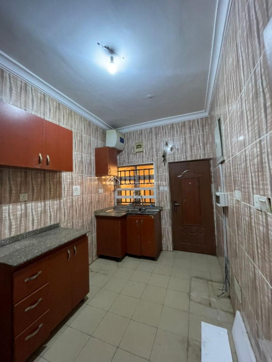 Spacious 3 Bedroom Apartment, Cheviview Estate, Chevron Drive, Lekki, Lagos, Flat / Apartment for Rent