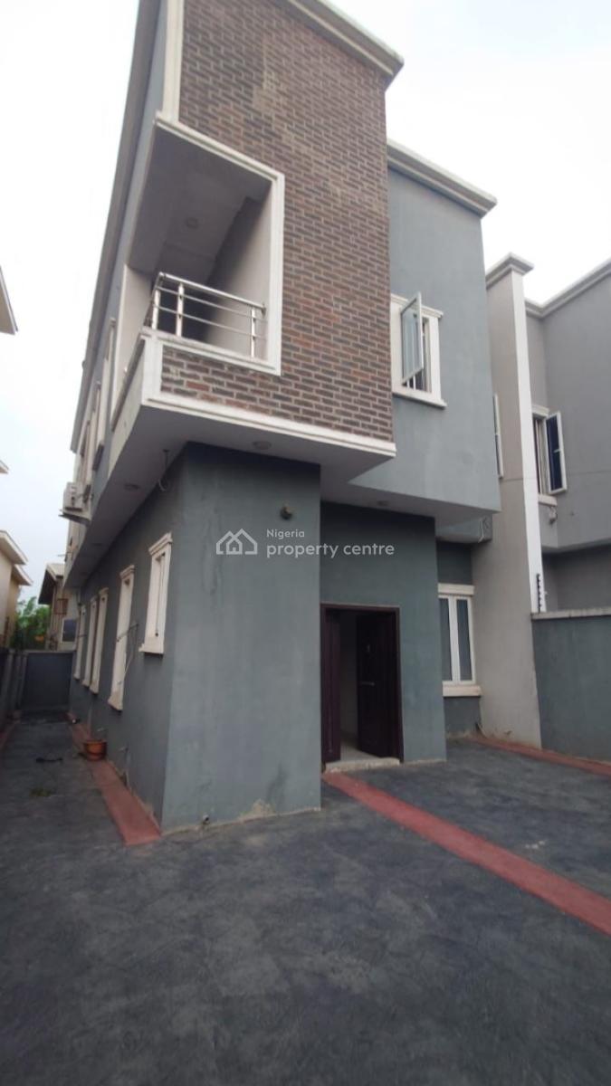 4-bedroom Semi Detached with Bq, Unilag Estate, Gra Phase 1, Magodo, Lagos, Semi-detached Duplex for Rent