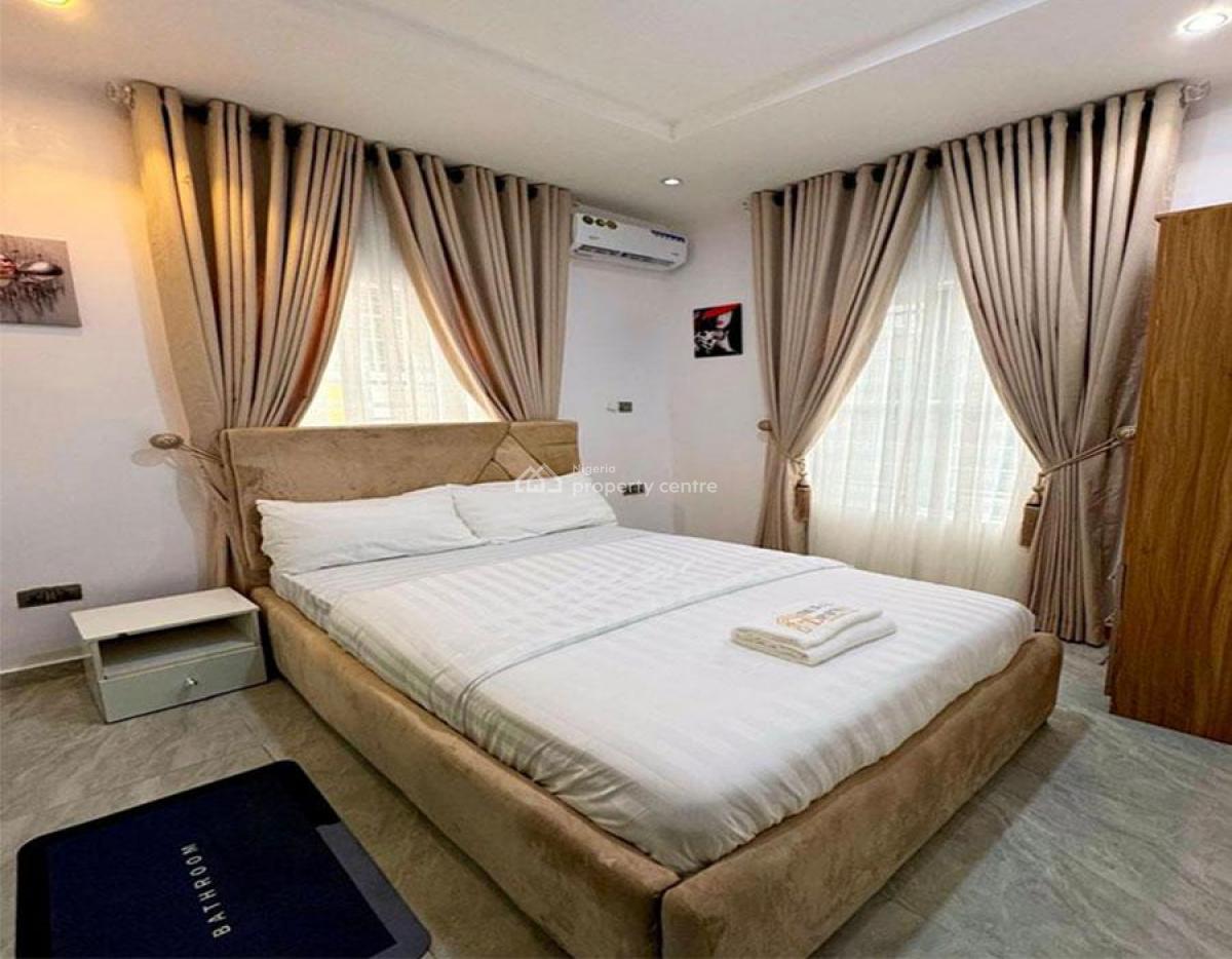 Nicely Furnished 2 Bedroom Apartment, Surulere, Lagos, Flat / Apartment Short Let
