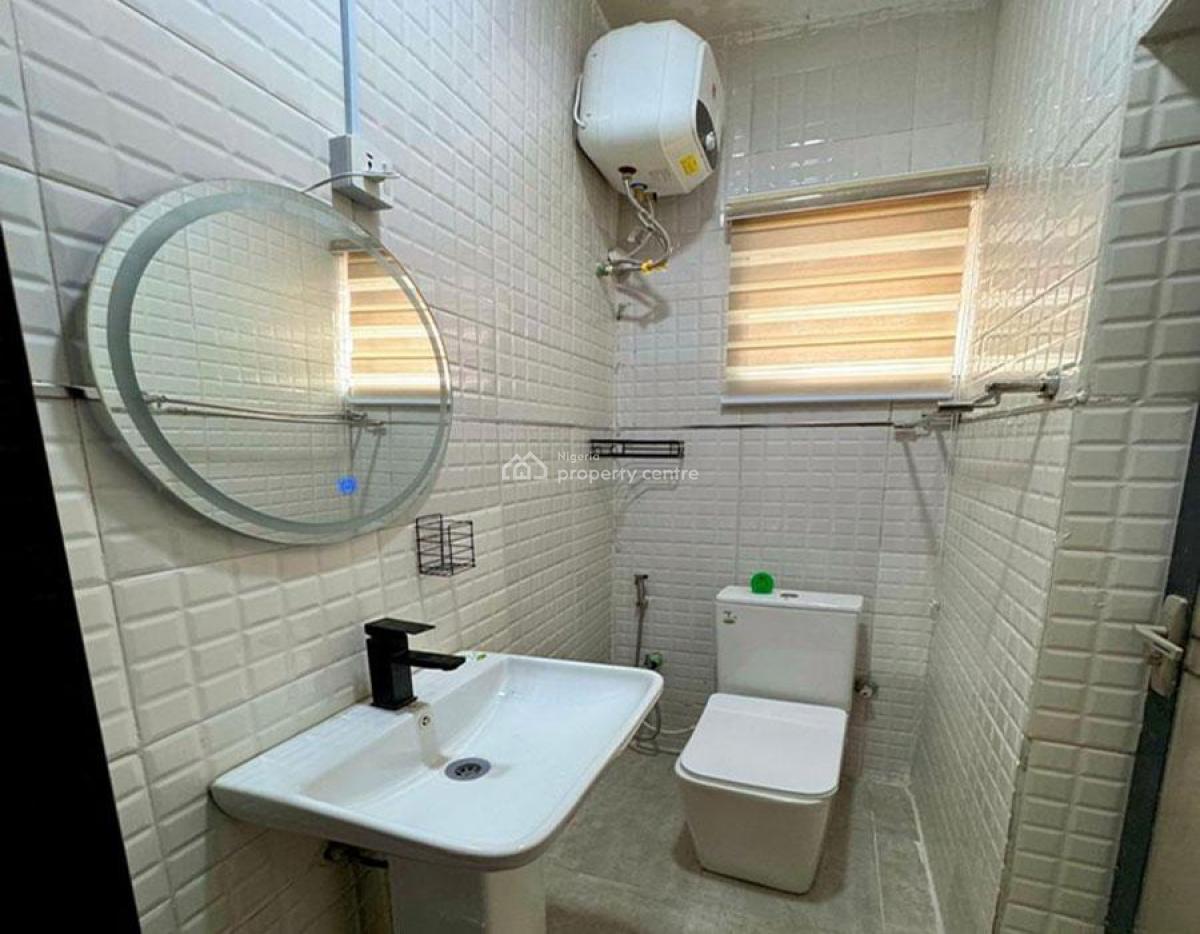 Nicely Furnished 2 Bedroom Apartment, Surulere, Lagos, Flat / Apartment Short Let