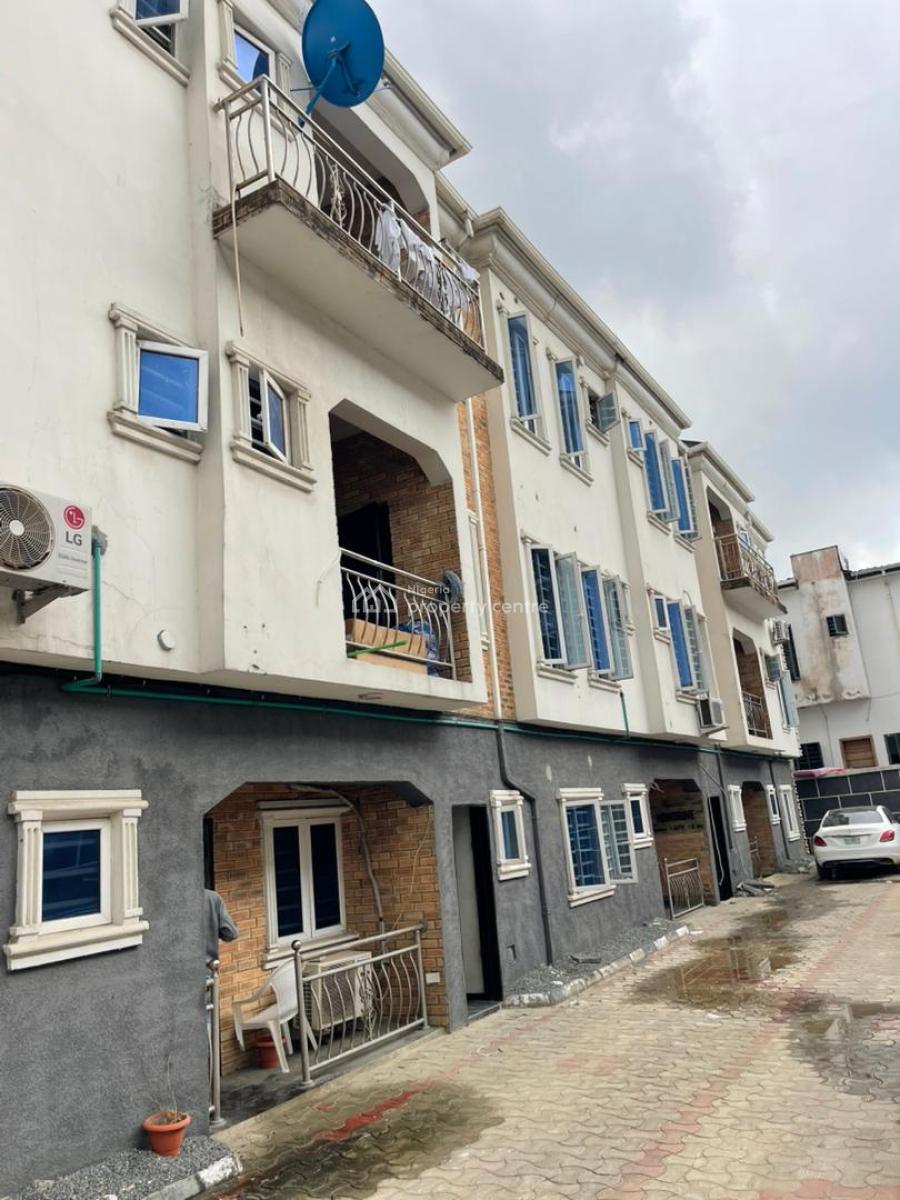 Lovely 2 Bedroom Apartment  Unfurnished, :lekki Conservation, Lekki Expressway, Lekki, Lagos, Flat / Apartment for Rent
