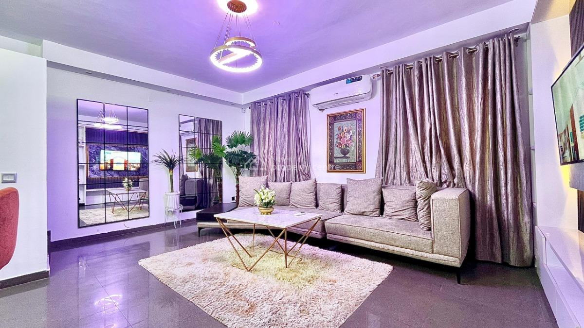 Gorgeous 3bedroom Apartment, Lekki, Lekki Phase 1, Lekki, Lagos, Flat / Apartment Short Let