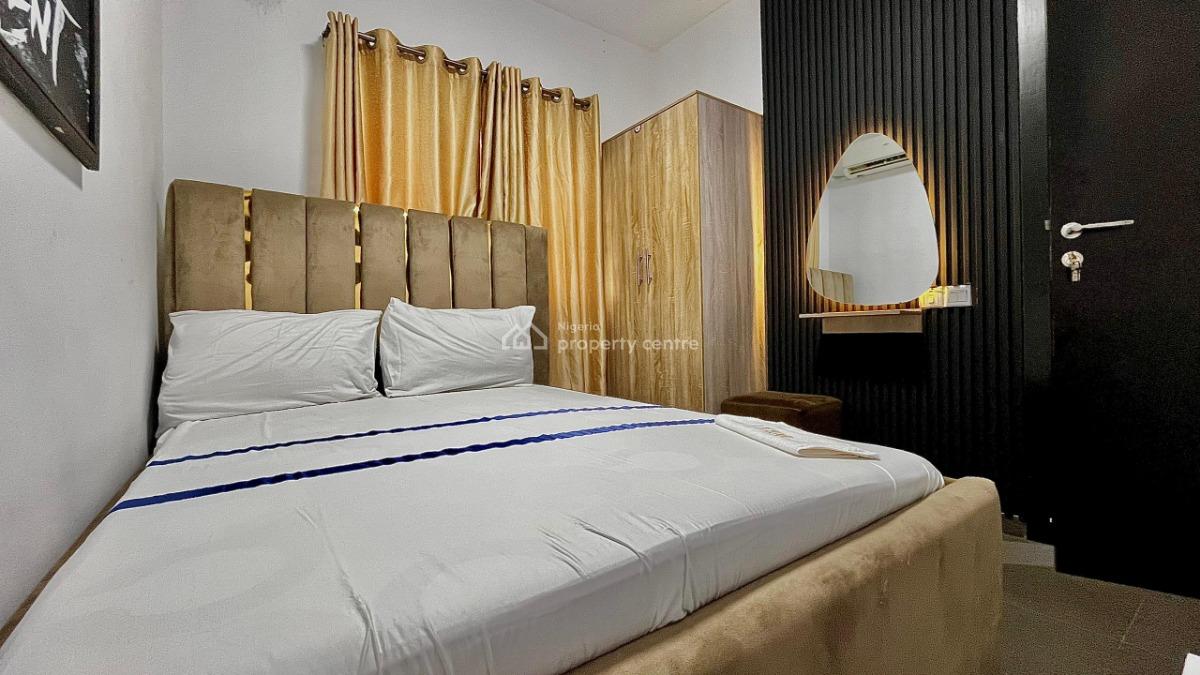 Gorgeous 3bedroom Apartment, Lekki, Lekki Phase 1, Lekki, Lagos, Flat / Apartment Short Let