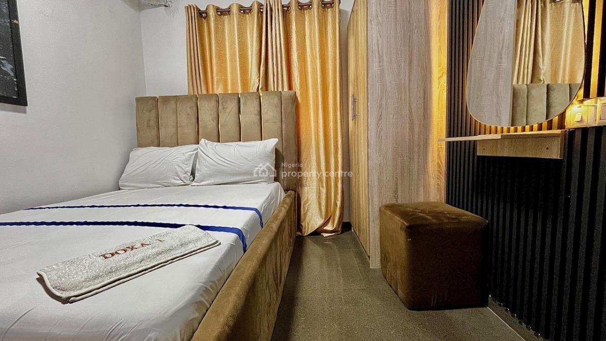 Gorgeous 3bedroom Apartment, Lekki, Lekki Phase 1, Lekki, Lagos, Flat / Apartment Short Let