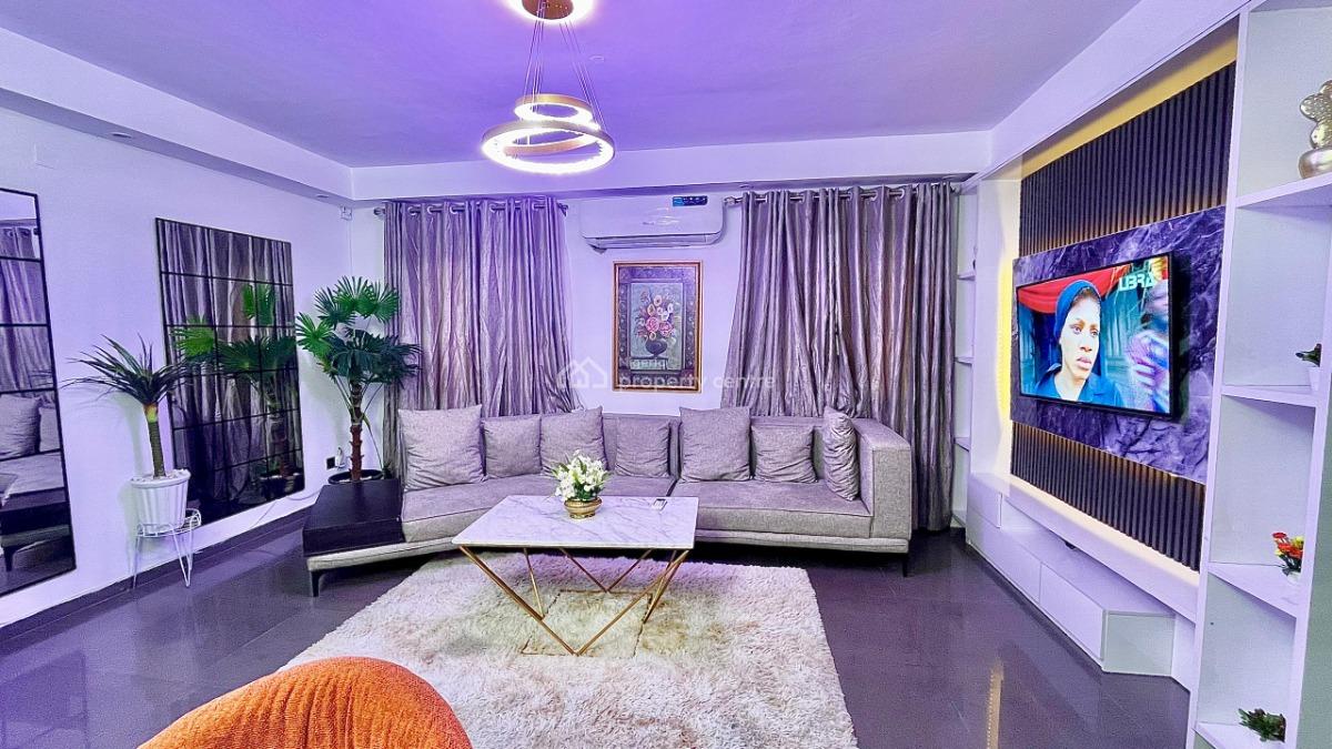 Gorgeous 3bedroom Apartment, Lekki, Lekki Phase 1, Lekki, Lagos, Flat / Apartment Short Let