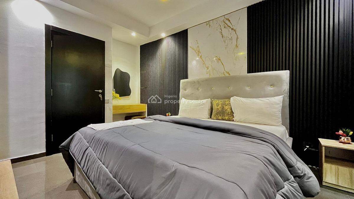 Gorgeous 3bedroom Apartment, Lekki, Lekki Phase 1, Lekki, Lagos, Flat / Apartment Short Let