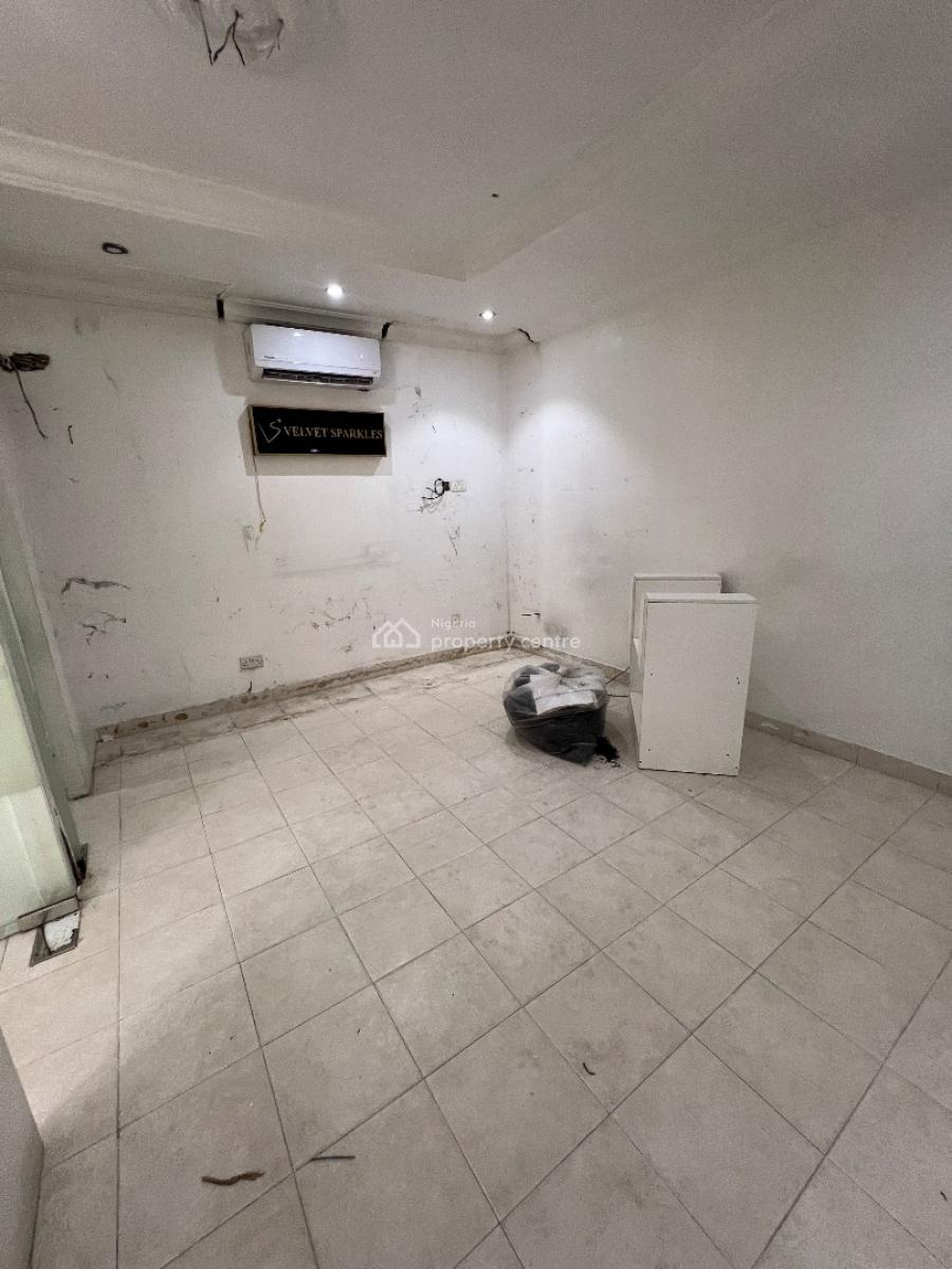 Shop/office Space at Lekki Phase 1, Lekki Phase 1 Lekki Lagos, Lekki Phase 1, Lekki, Lagos, Shop for Rent