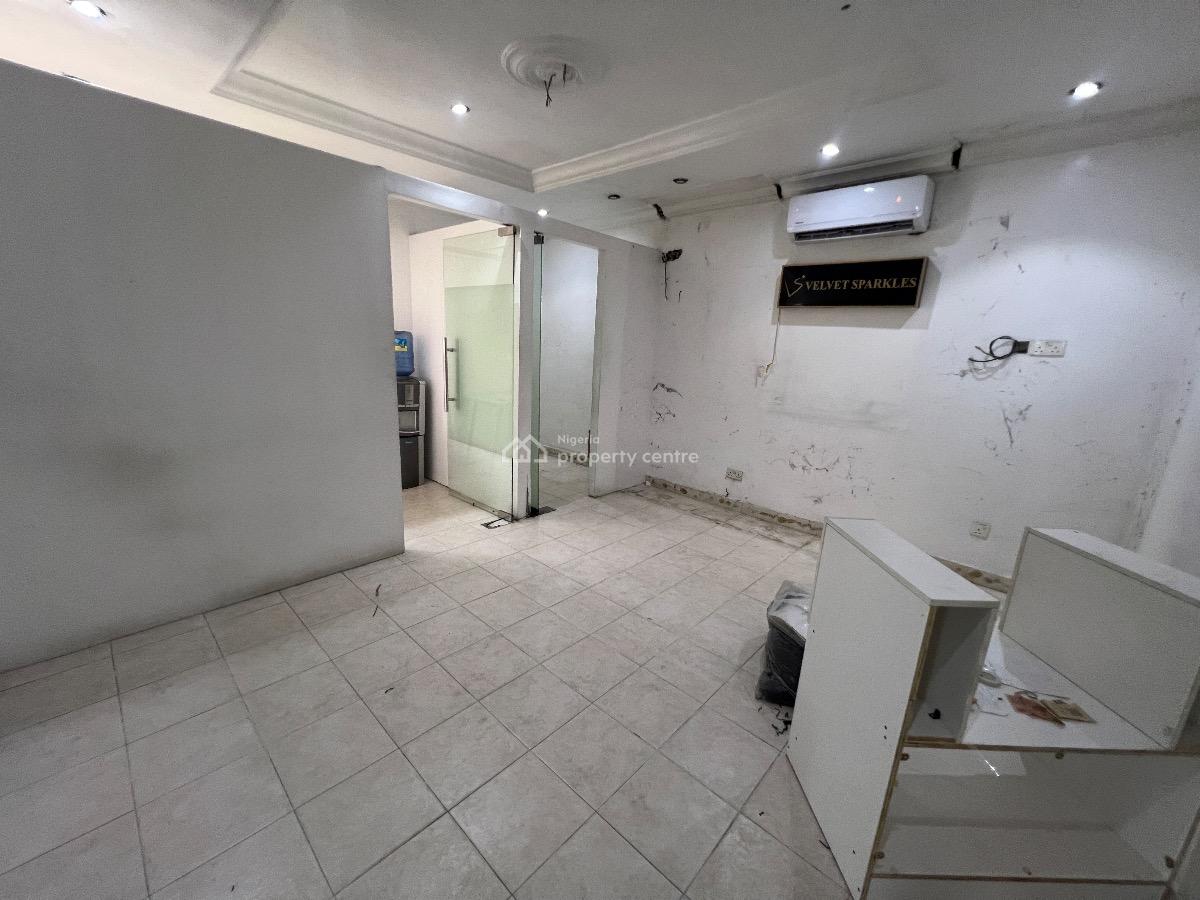 Shop/office Space at Lekki Phase 1, Lekki Phase 1 Lekki Lagos, Lekki Phase 1, Lekki, Lagos, Shop for Rent