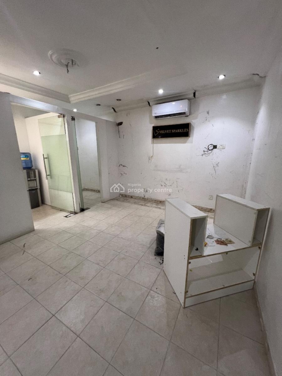 Shop/office Space at Lekki Phase 1, Lekki Phase 1 Lekki Lagos, Lekki Phase 1, Lekki, Lagos, Shop for Rent