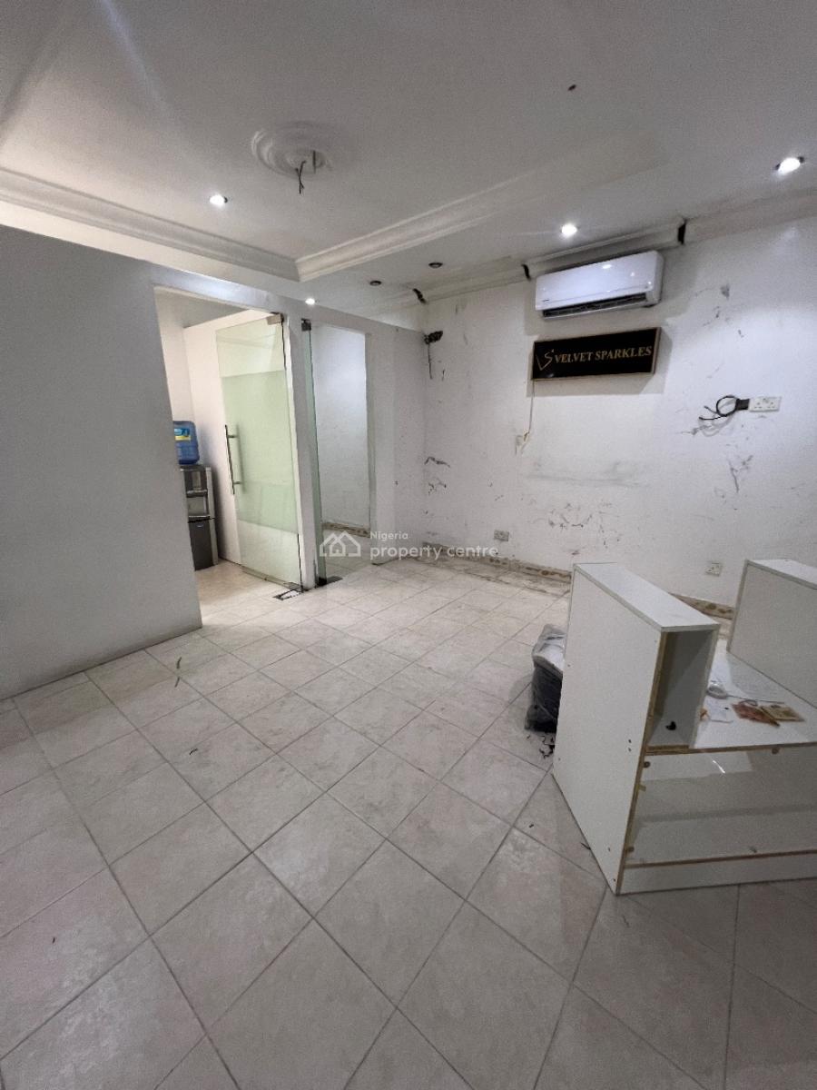 Shop/office Space at Lekki Phase 1, Lekki Phase 1 Lekki Lagos, Lekki Phase 1, Lekki, Lagos, Shop for Rent
