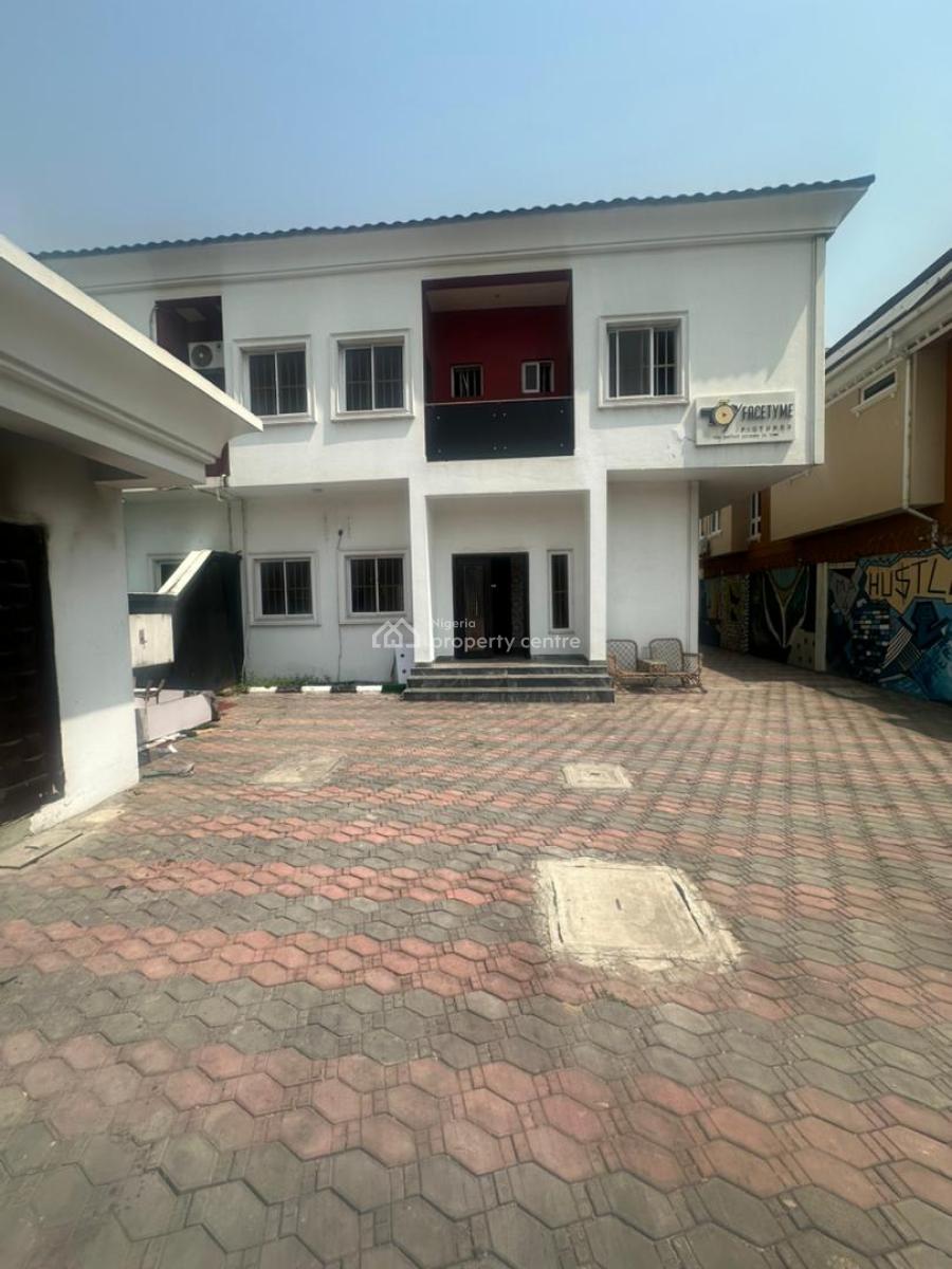 𝐒𝐏𝐀𝐂𝐈𝐎𝐔𝐒 5 𝐁𝐄𝐃𝐑𝐎𝐎𝐌 Terrace Duplex, Lekki Phase 1, Lekki Phase 1, Lekki, Lagos, Terraced Duplex for Rent