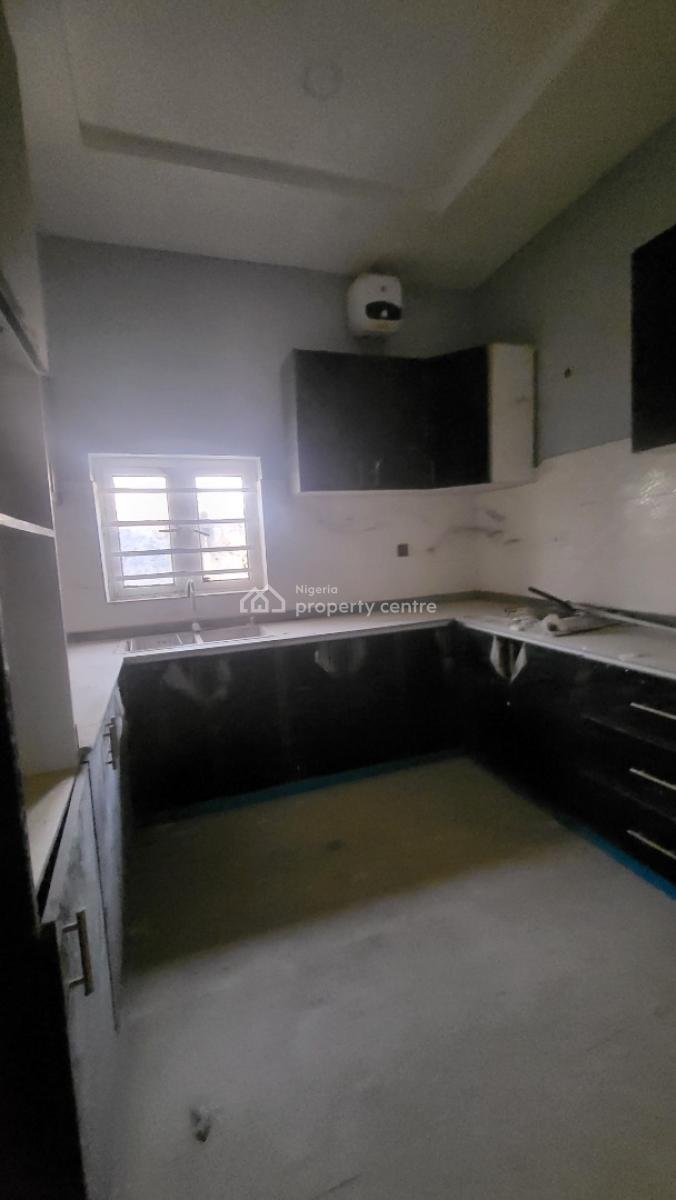 Spacious Bedroom Flat, Before Citect Estate, Jabi, Abuja, Flat / Apartment for Rent