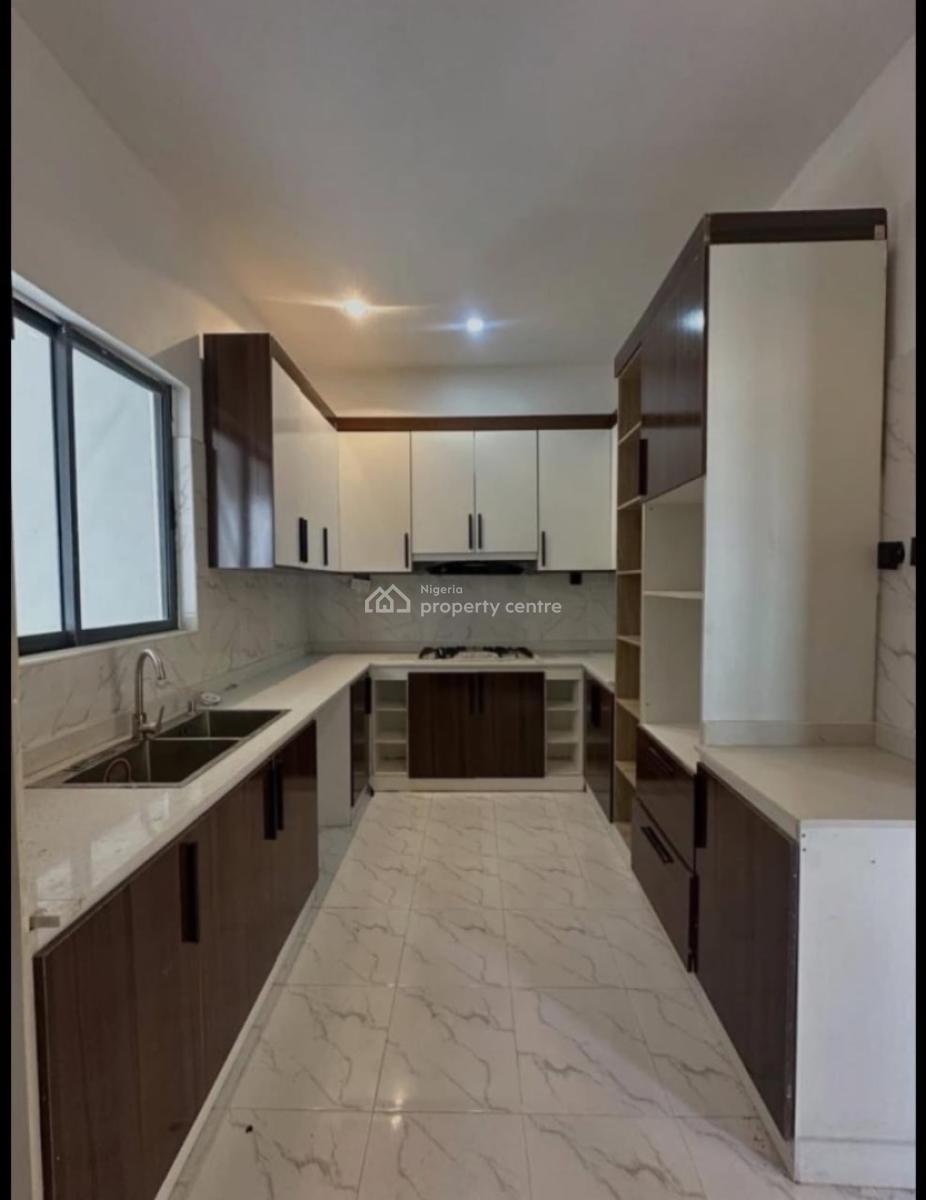 2bedroom Flat, Ikate Elegushi, Lekki, Lagos, Flat / Apartment for Rent