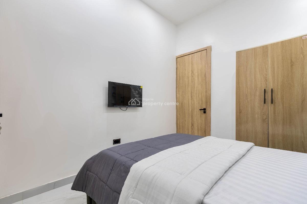 Luxury 3 Bedroom Home with Exclusive Features Avail From Today., Where Privacy, Comfort, and Luxury Meet.(self Compound), Ologolo, Lekki, Lagos, House Short Let