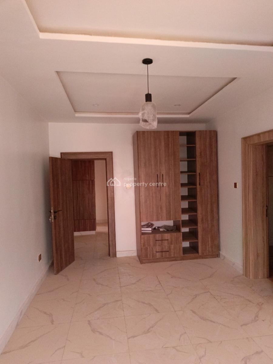 Brand New and Standard 3bedroom Flat, on a Second Floor, 4 Toilet, Idu After Nizamiye Hospital, Idu Industrial, Abuja, Flat / Apartment for Rent