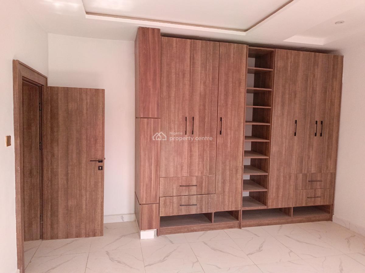 Brand New and Standard 3bedroom Flat, on a Second Floor, 4 Toilet, Idu After Nizamiye Hospital, Idu Industrial, Abuja, Flat / Apartment for Rent